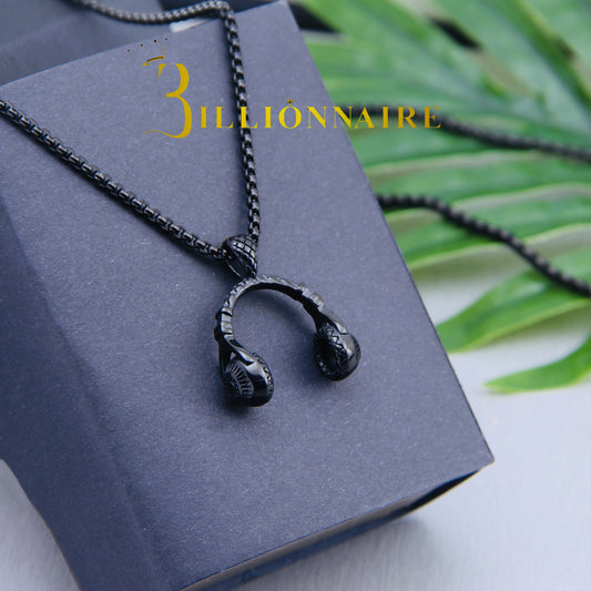 Collier Black Casque Music